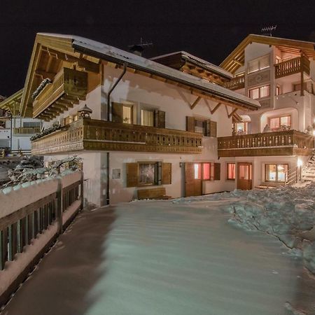 Appartamenti Vilin San Cassiano  Luaran gambar