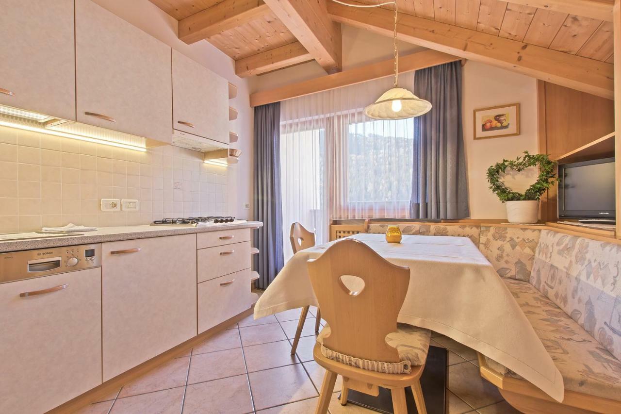 Appartamenti Vilin San Cassiano  Luaran gambar
