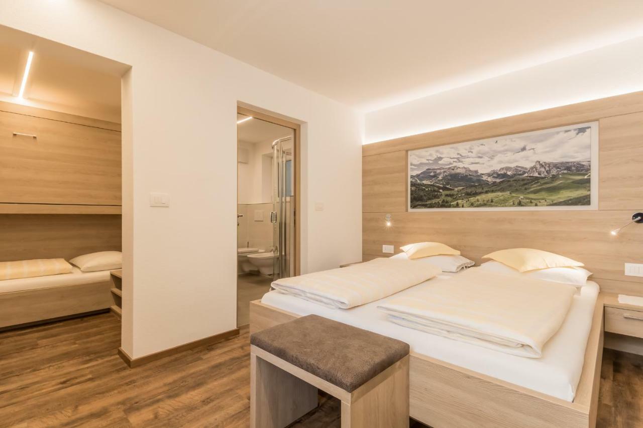Appartamenti Vilin San Cassiano  Luaran gambar